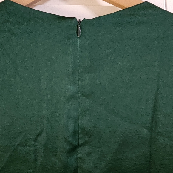 Women’s dressing 👗 - Picture 5 of 8